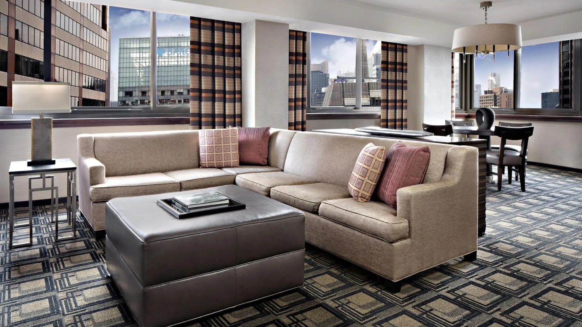 Sheraton New York Times Square Hotel