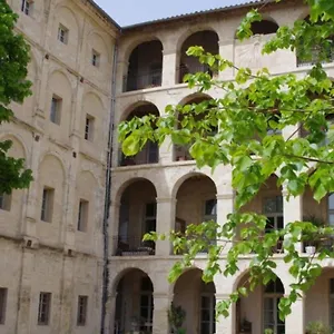 Clos Des Arts Suspendus Appartement Avignon