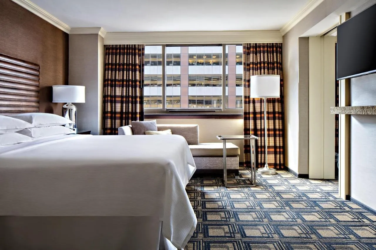 Sheraton New York Times Square Hotel 4*,